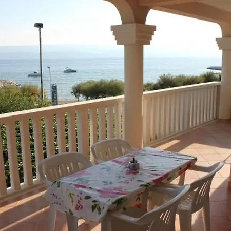 In With Sea View, Terrace, Air Conditioning, Wifi 5061-3 Duce