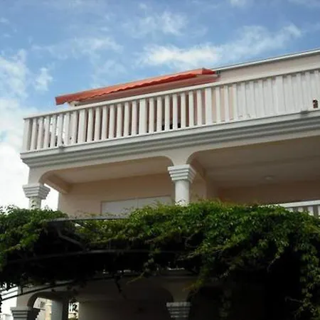 Apartment In With Sea View, Terrace, Air Conditioning, Wifi 5061-3 *